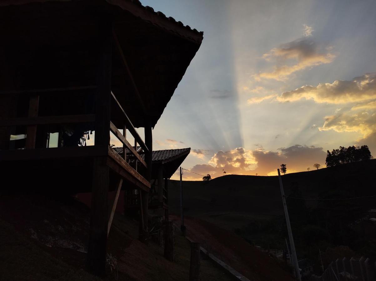 Chales Agua Azul Santo Antonio do Pinhal Bagian luar foto